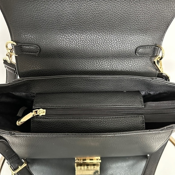 Black Charming Charlie Purse with Latch - Picture 6 of 8